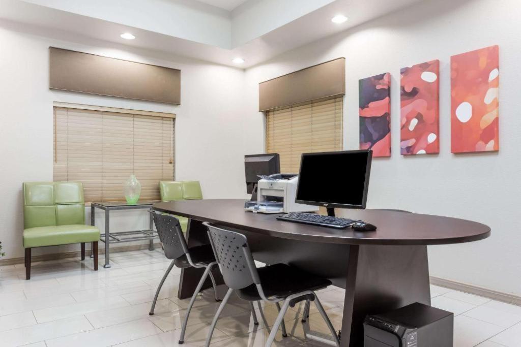 Chandler 1 Bd 1 Ba Fully Renovated Premium Lux Apartment Pets Allowed מראה חיצוני תמונה